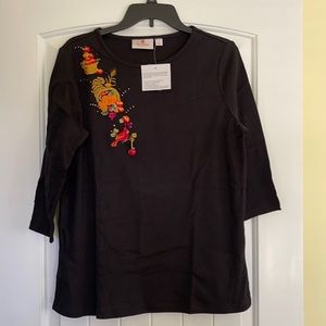 NWT Quacker Factory black sweatshirt w/Harvest embellishments, size Medium
